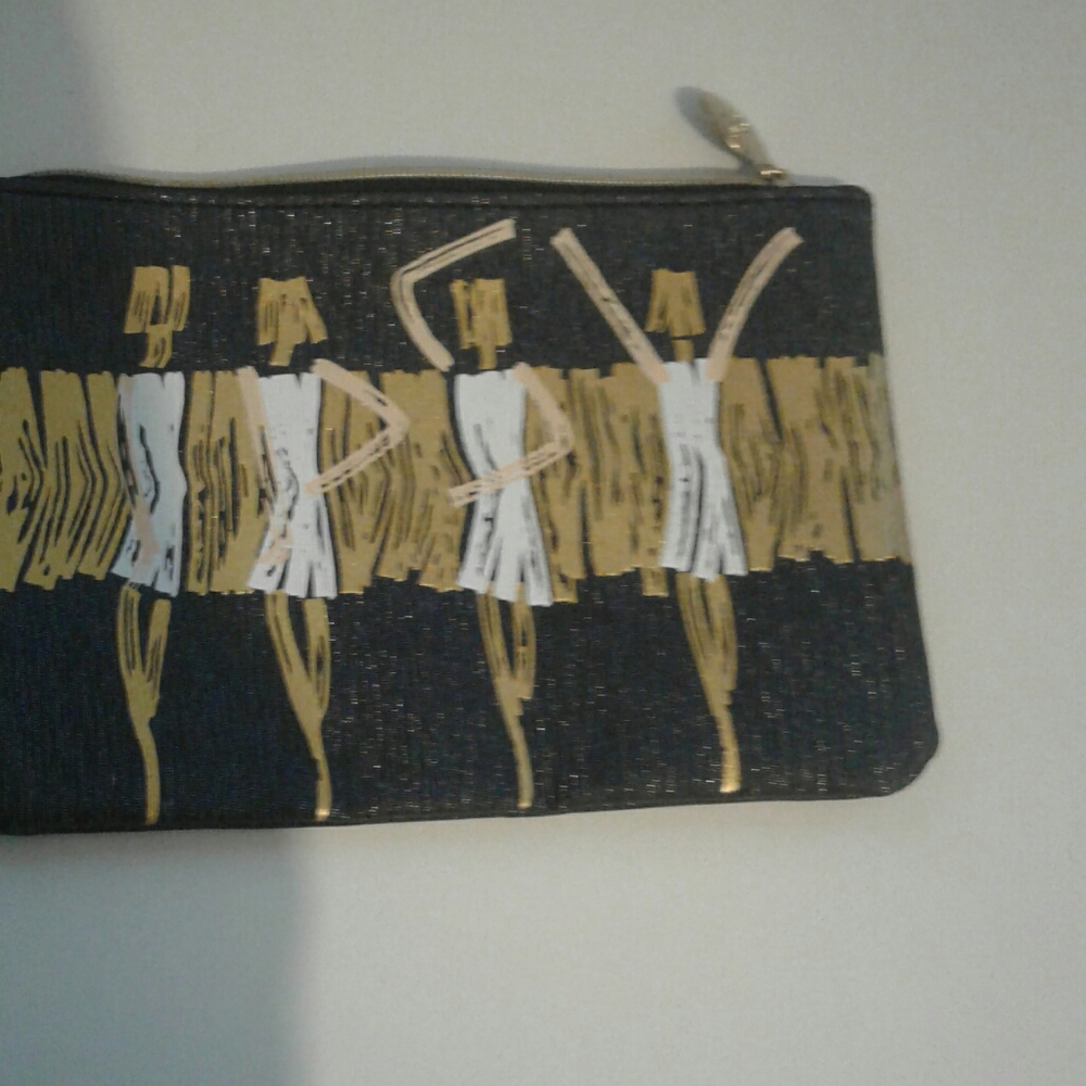 Cosmetic bag